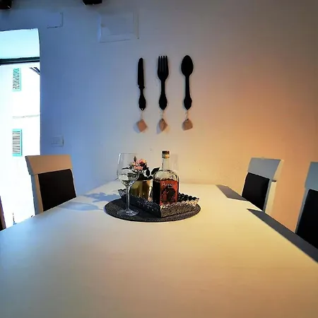 Neu Eingerichtete Komfortable In Meeresnaehe Betina (Sibenik-Knin)